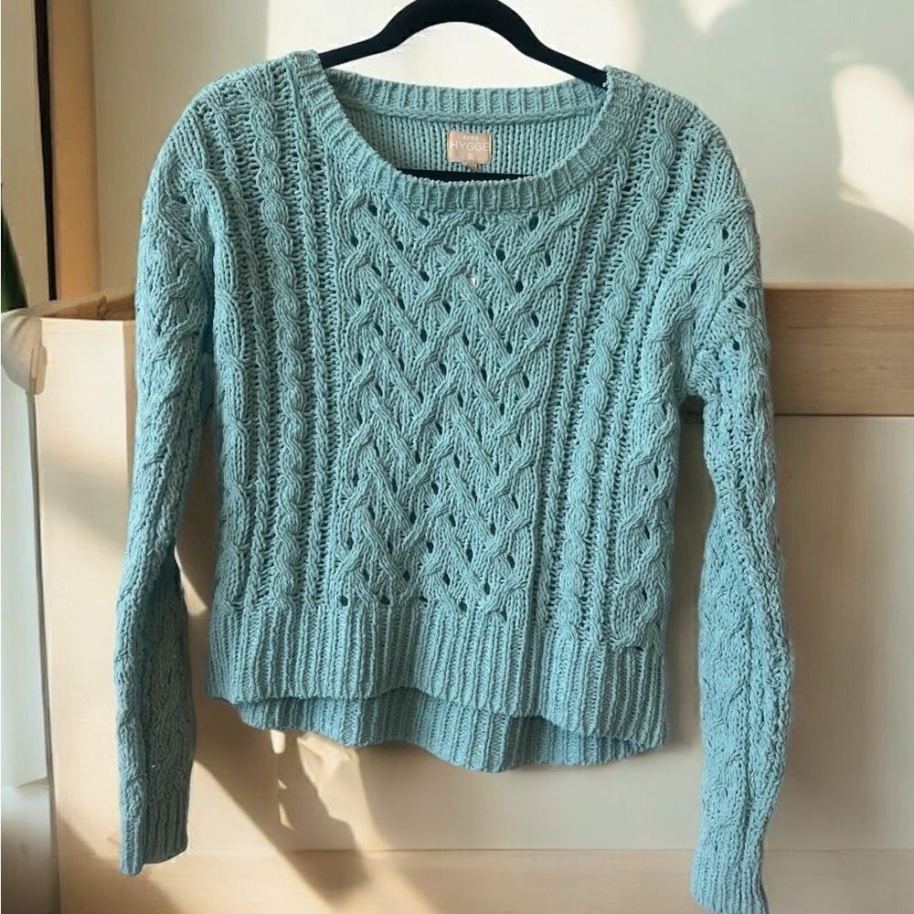 Aero Hygge Sweater